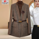 Pierre Cardin coffee color versatile suit suit for women in autumn and winter, thick herringbone pattern, fashionable and simple commuter suit, coffee color jacket + coffee color sweater + coffee color pants (comes with corsage + belt) 2XL 125-145Jin Jin is equal to 0.5 kg