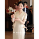 Vestido de banquete de boda para mujeres de primera línea de Lism International Cheongsam Noble y elegante Color de Champagne Color de 700 minutos.