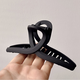 Ye Feili simple and versatile hairpin for the back of the head, shark clip, acrylic gripper, large feminine hair accessory, matte black