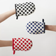 Yusenyi gloves are insulated and anti-baking sets, oven scalding gloves, microwave oven anti-thickening, meelyhome high temperature resistance special scalding (red polka dots 2 pieces) anti-scalding gloves