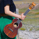 Astraea Single Single Ukulele Small Guitar Guitar Professional Adult Uklili Uklili Single Enfant et filles Modèle de 26 pouces en bois unique de 26 pouces [XS-UK Max]