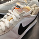 Nike (Nike) Zapatos para hombres 2025 Nuevo verano Ligero Retro Tendencia Retro zapatos Waffle Zapatos informales Bajos Dh1349-100 Negro/blanco/gris claro 44