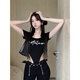 Hanrui Schwarzer Brief bedruckte kurzärmelige Hemd für Frauen im Sommer Trendy heiße Mädchen einteilige Design Nische Slim Fit Slim Top 684 Black M.