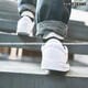 ADIDAS Men's Shoes Neo Lightweight, cómodo, simple, bajo deportes y zapatos casuales muy recomendados, transpirables, blanco y negro AW3889 36 36