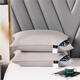 A pair of down pillows for five-star hotels, white goose down pillows for home use, and a pair of gray low pillows