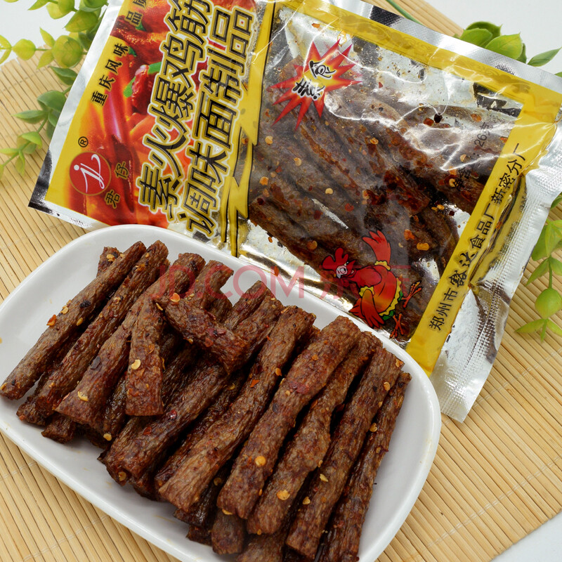 君仔素火爆鸡筋20g麻辣条零食80后怀旧食品小辣条大包 小鸡筋50包