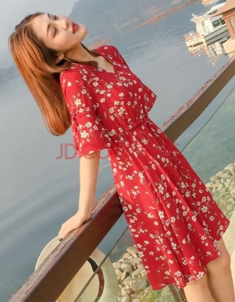 碎花连衣裙女 夏季新款v领收腰时尚中长款超仙小个子度假裙子 红色 l