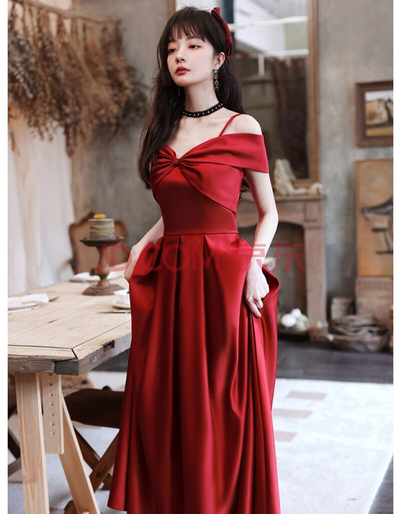 秋季一字肩敬酒服2021小个子新娘结婚气质回门服订婚连衣裙晚礼服女