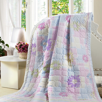 高纺100/%聚酯纤维 多针夏凉被 双人空调被 可水洗夏被超爽滑 迷人香