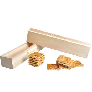 
                                        
                                        千团精工烘焙模具 蔓越莓饼干模木制饼干整理器压模 曲奇饼干模 长方形木框饼                