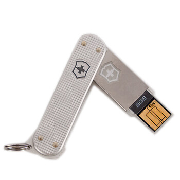 维氏victorinox瑞士军刀 u盘8g 4.6171.26g8