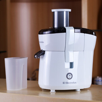 伊莱克斯(electrolux)eje2000榨汁机