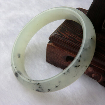 琇玉坊天然岫玉手镯青花系列5899款内径60mm