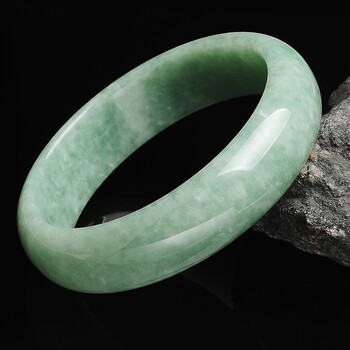 盈满堂 豆青种天然翡翠a货手镯 翡翠玉手镯子 苍翠欲滴 拍下备注圈好