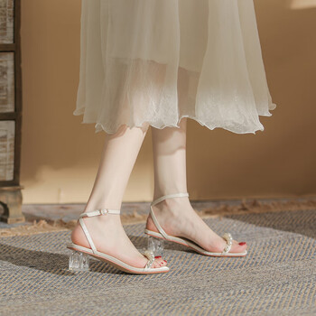 oekeng欧美潮牌珍珠凉鞋女一字带伴娘鞋女雾霾蓝色中跟5cm粗跟一字扣