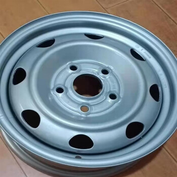 适用于五菱荣光小卡钢圈加长版铁圈五孔单排双排货车14寸汽车轮毂普通
