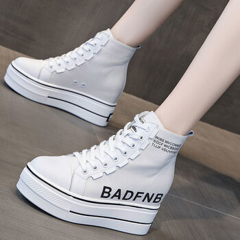 小白鞋女夏季新款薄款透气高帮帆布鞋厚底内增高百搭休闲板鞋白色34