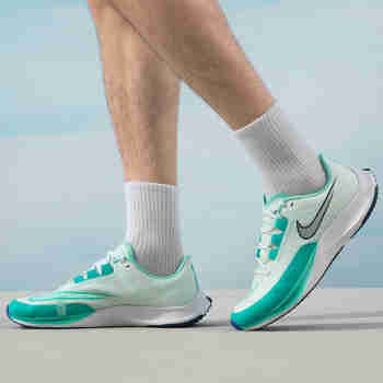 耐克（NIKE）男鞋2023冬季新款FLY 3运动休闲鞋轻便缓震马拉松跑步鞋CT2405 CT2405-399 42