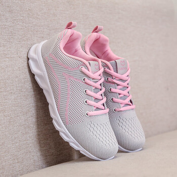 回力秋季飞织网面妈妈运动鞋女超轻软底舒适防滑中老年人散步健步鞋灰