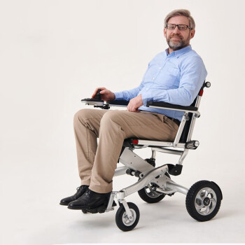 德国siweeci轻便折叠电动轮椅老年人残疾人小型轻便智能代步车可上