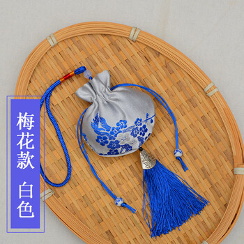香包防疫香囊空袋子丝绸荷包布袋端午节中国风刺绣古风香袋车挂件白色
