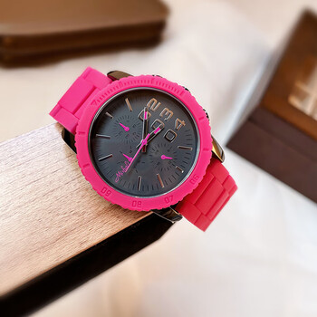 迪赛女米莉莎手表女女款个性创意新年红色硅胶时尚大表盘虫洞概念高级