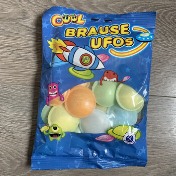德国hitschlerhitschies飞碟糖 ufo糖米纸糖酸味糖果 cool brause飞碟