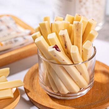 奶条内蒙古特产牛奶条奶酪棒棒独立包装奶棒酸奶条儿童上课零食蓝莓味