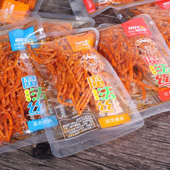 怕辣怕辣魔法丝散称网红小包辣丝面筋辣条魔法棒8090童年怀旧零食 腾