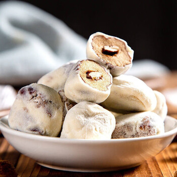 巴旦木奶酪枣250g*2 无核奶酪枣新疆灰枣含巴旦木夹心 网红休闲零食送