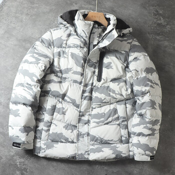男士秋冬时尚迷彩连帽加厚保暖休闲羽绒服 灰白色迷彩 s 建议105斤内