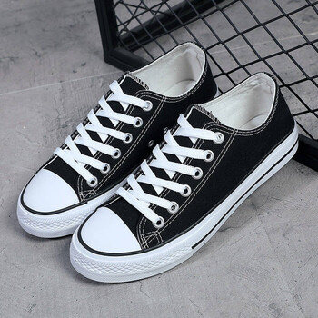 经典情侣低帮帆布鞋男韩版潮流百搭休闲板鞋低邦学生透气平底球鞋低帮