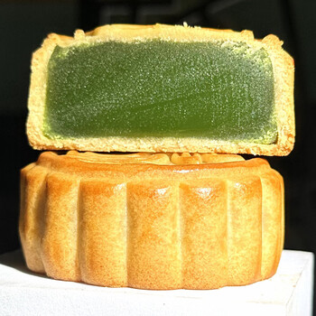 白莲蓉芝士流心奶黄广式月饼多口味中秋节团购 抹茶味月饼105g*8个