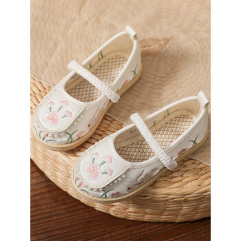 婴悦兔汉服鞋女童2023新款古风古装珍珠手工宝宝绣花鞋儿童老北京布鞋