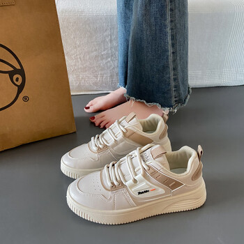 卓诗尼秋季女鞋新款潮流时尚休闲运动板鞋女生小个子显腿长超火潮鞋