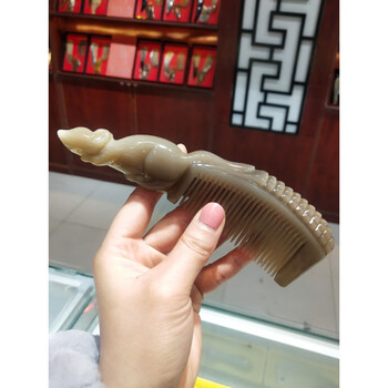 牛角梳子手工diy私人订制十二生肖老鼠梳送女朋友礼物黑水牛角制作5天