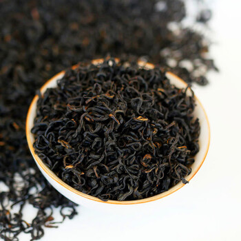 青岛特产精品功夫茶崂山红茶果蜜浓香型罐装散装日照充足大田发酵