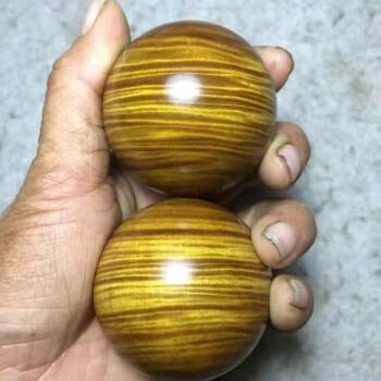 手球健身球核桃实心把玩老人康复手转球按摩手握球金丝楠木50礼盒装