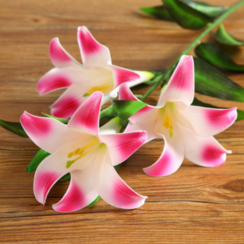 精选现发单支百合花仿真花束客厅摆设装饰花假花塑料花插花绢花三花两