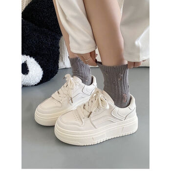 waitawait小白鞋配西装裙的板鞋女生学院风韩版高级感小众配裙子小白