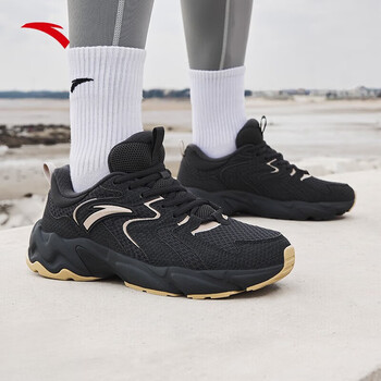 安踏(anta)奥特莱斯跑步鞋男鞋春季款网面透气缓震复古休闲运动鞋子男