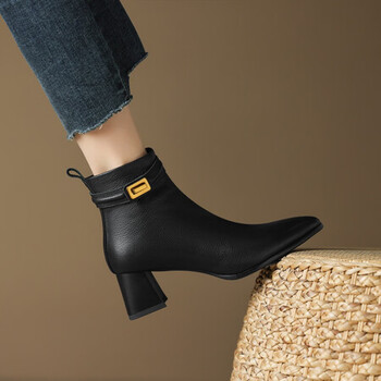 qitata他他高跟鞋女软牛皮短靴春秋复古棕色裸靴女鞋新款百搭黑色34