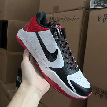 娴绚科比5zk5实战篮球鞋妥妥的臻碳臻气垫高品质店铺在售229同版kb5