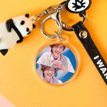 纳仕达tnt时代少年团宋亚轩周边钥匙扣亚克力吊坠挂饰书包装饰挂件