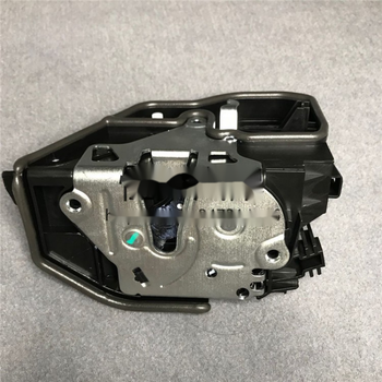适用于适用于适用宝马3系5系f18e90车门锁320520523左前门锁块右前后