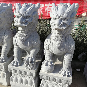石雕麒麟一对神兽镇宅门口摆件汉白玉青石家用庭院石头麒麟石狮子青石