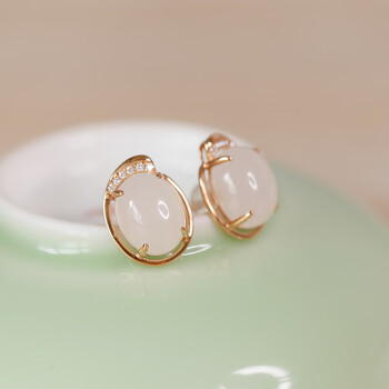 珠玥珠宝和田玉羊脂白玉18k金镶玉女款耳钉