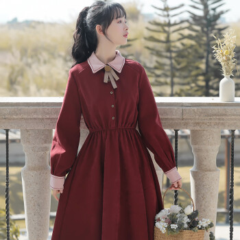 红色茶歇法式裙子怎么搭配好看？秋冬季新款连衣裙茶歇裙