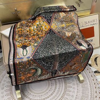 真丝丝巾女送妈妈百搭桑蚕丝围巾长款披肩围巾礼盒装生命树真丝丝巾