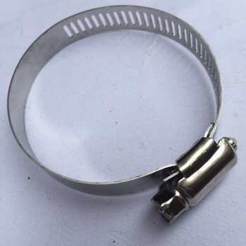 精选不锈钢卡箍喉箍管煤气管卡箍夹抱箍46分水管箍带手柄洗车水枪卡箍